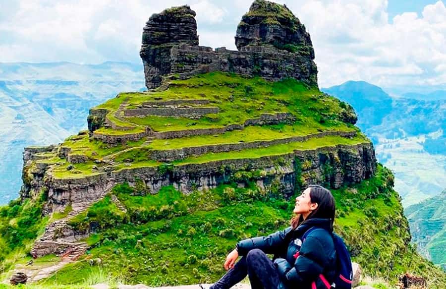 1 day excursion to Waqrapukara - The hike from the parking lot: 2 hours, real air, real animals