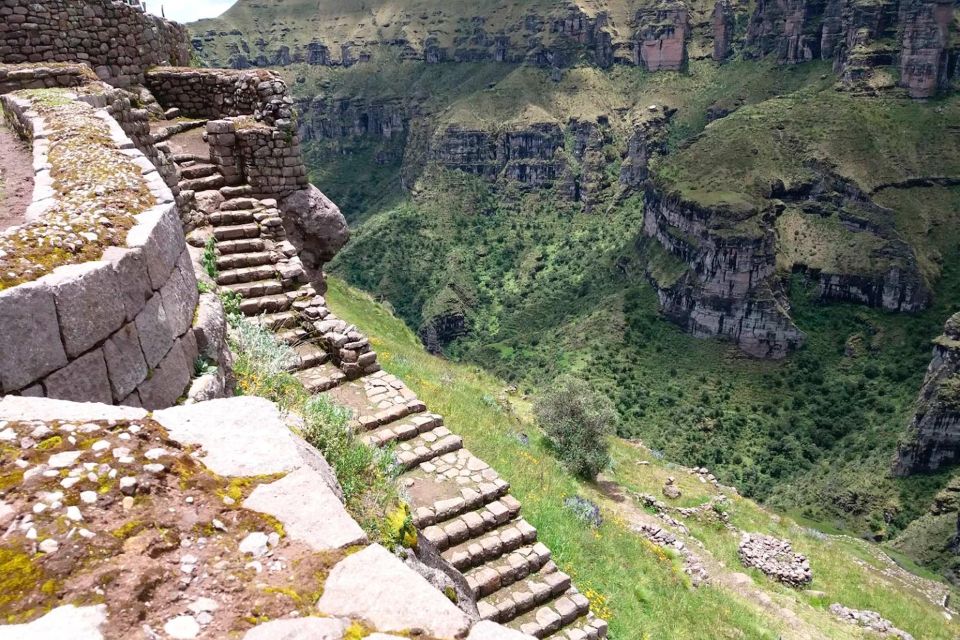 1 day excursion to Waqrapukara - Panoramic views: the payoff after the trek