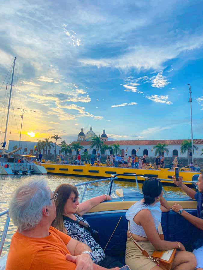 2-hour tour in Cartagena Sunset View in party boat - Virgen del Carmen in the bay: the photo stop that anchors the cruise