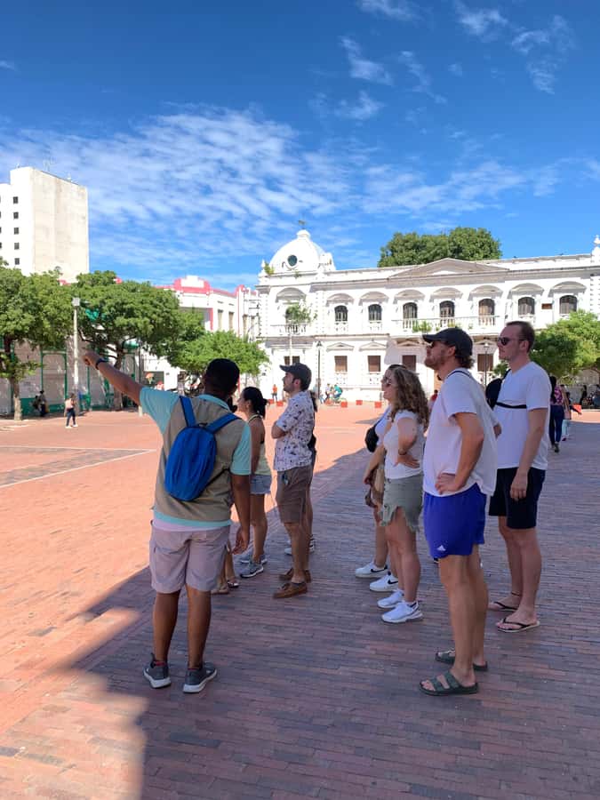 A Pearl In The Caribbean-walking tour in English - Parque de los Novios: Nightlife Energy in a Daytime Stroll