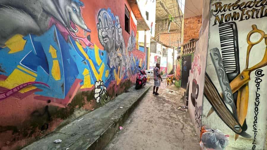 Afro-Brazilian Roots Private City Tour in Salvador - São Joaquim Fair: where your senses learn the story