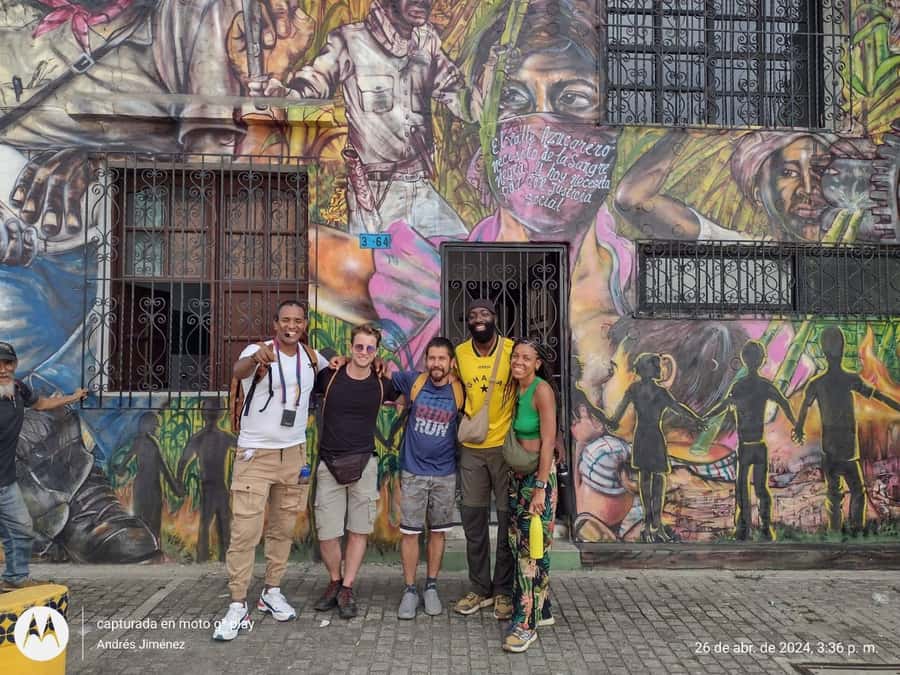 Afro Walking Tour. The colors of Cali. - The 3 cultural institutions that add structure