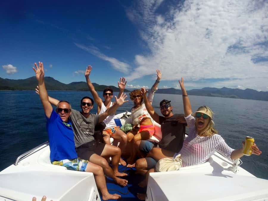 Angra dos Reis and Ilha Grande: Small-Group Fast-Boat Tour - Why Ilha Grande by speedboat beats the big-tour vibe