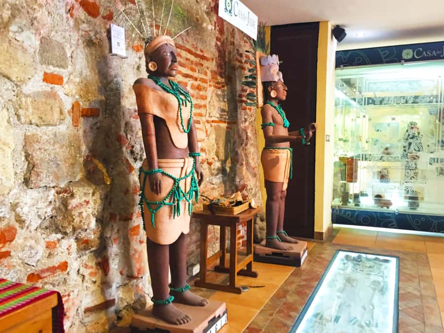 Antigua Guatemala: Morning Tour from Guatemala City - El Carmen Ruins and the Craft Market: Antigua’s Quiet Side