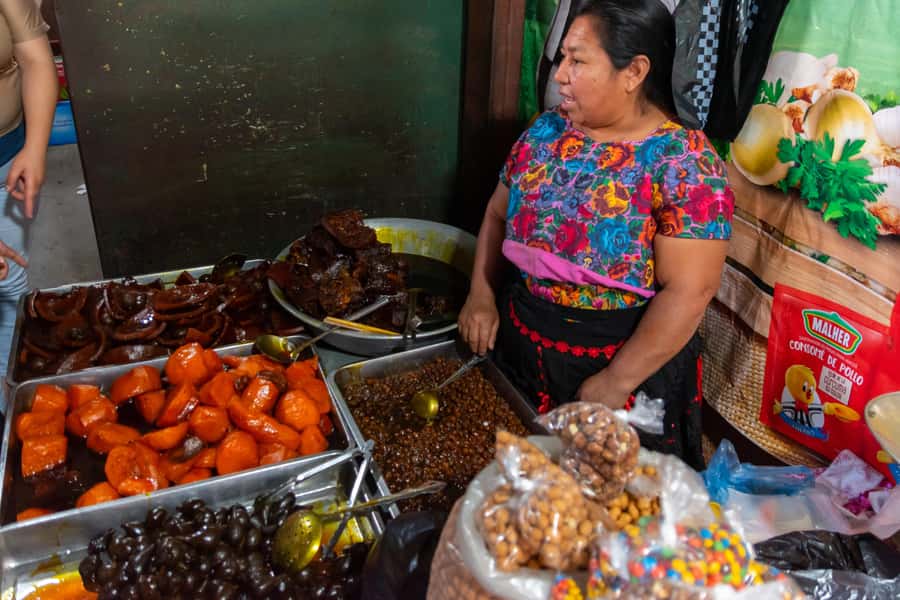 Antigua Guatemala: Street Food Walking Tour with Tastings - Drinks That Match the Food: Coffee, Atol, and Maybe More