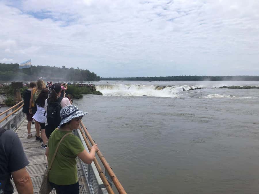 Argentinian Falls Tour + Optional Boat Ride (Private) - Entering the Argentine Park: The Five-Hour Walk That Sets the Tone