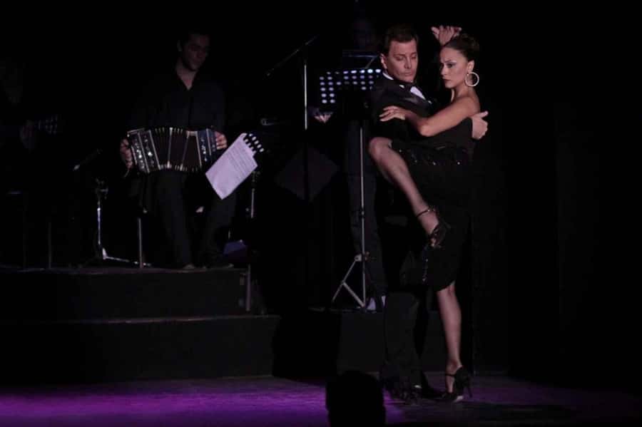 BA: Tango Show and Optional Dinner at Esquina Homero Manzi - Dinner Options: Porteño Comfort Food in Two Styles