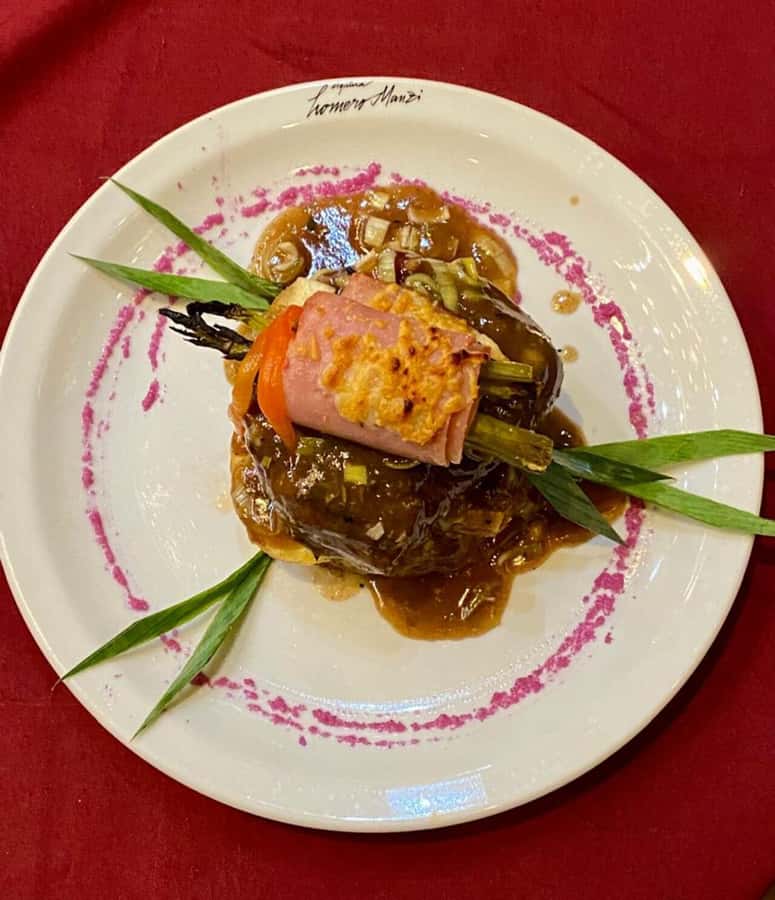 BA: Tango Show and Optional Dinner at Esquina Homero Manzi - When the Night Happens: Pickup, Dinner, and a 10pm Show