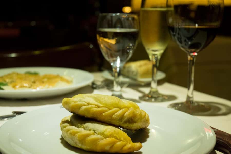 BA: Tango Show and Optional Dinner at Esquina Homero Manzi - Value Math: What You’re Getting for Around $55