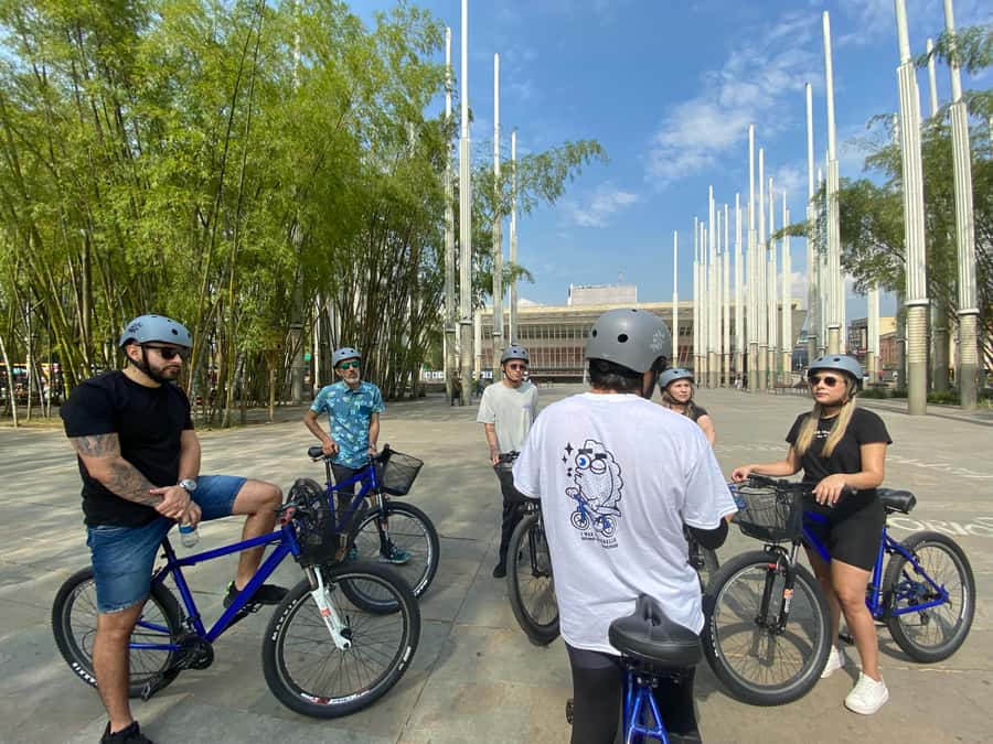 Bike Tour Medellin with Snacks and Local Beer - Medellín river parks: a calmer photo break
