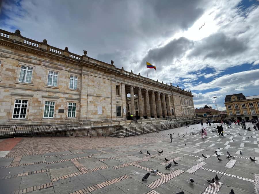 BOGOTA: City Tour, Monserrate, Gold Museum, Botero Museum, Plaza Bolívar - Botero Museum: oversized figures with real depth