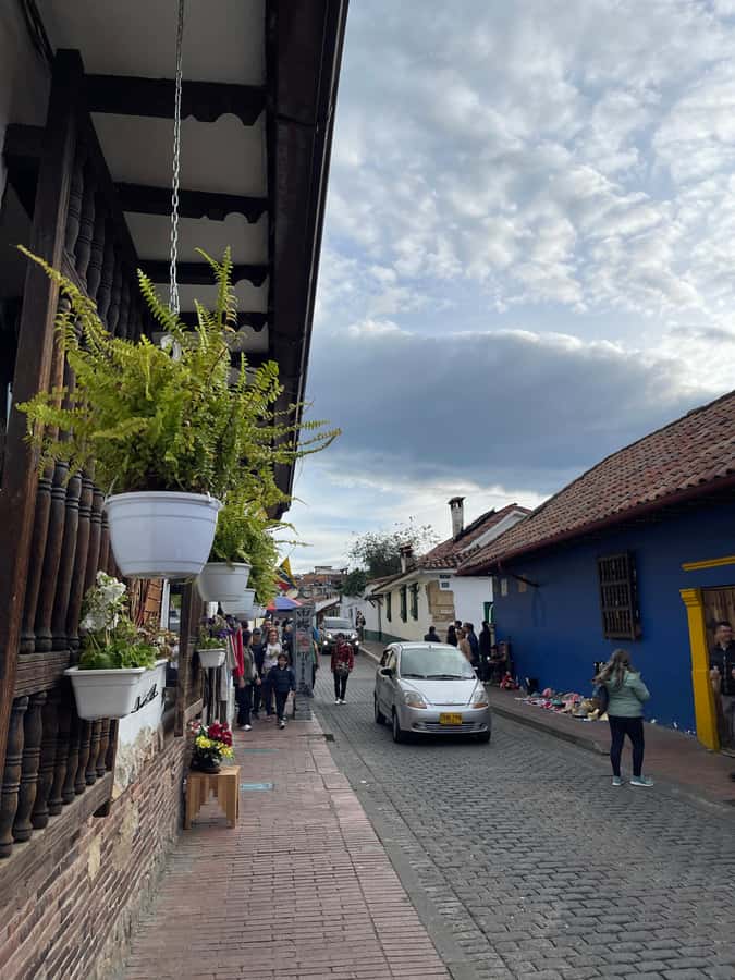 Bogotá: City Tour, Monserrate, Gold Museum, Plaza de Bolivar - La Candelaria and Chorro de Quevedo: cobblestones, cafés, and the origin story