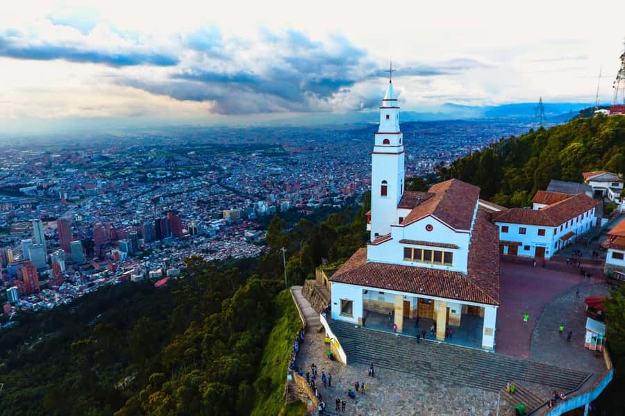 Bogotá City Tour with Monserrate, Gold and Botero Museums - Key highlights you’ll actually feel