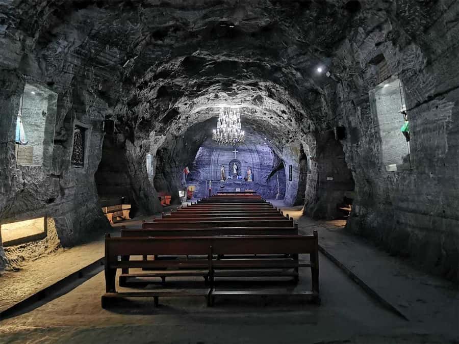 Bogota: Guatavita and Salt Cathedral Daily Group Tour - Zipaquirá Town Break and the Salt Cathedral Entrance