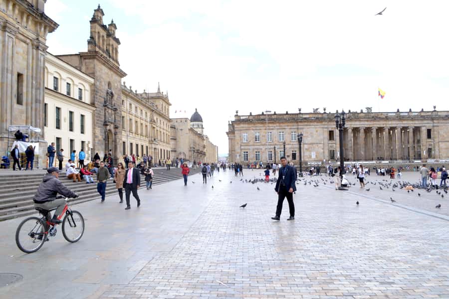 Bogotá: Guided La Candelaria Walking Tour - La Candelaria is the fast track to real Bogotá