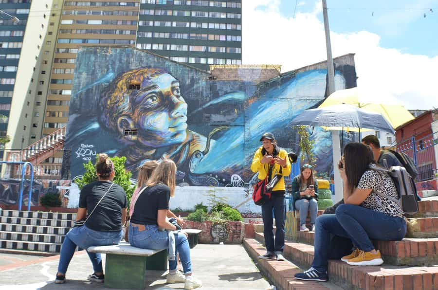 Bogotá: La Candelaria Graffiti & Urban Art Guided Tour - La Concordia Market: graffiti’s ideas shaped by street-level life