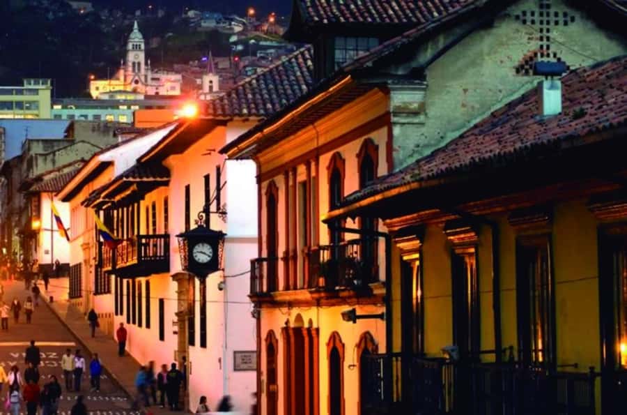 BOGOTA: Night Tour in Bogotá (Express) - La Calera and canelazo: warm drink, big views, and a reset