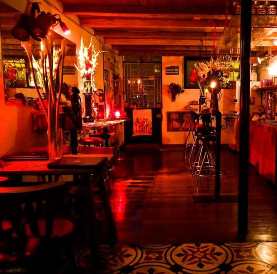 BOGOTA: Night Tour in Bogotá (Express) - El Chorro de Quevedo: cobblestones, bohemian charm, and chicha tasting