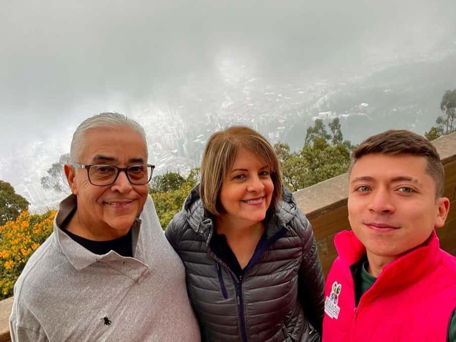 Bogotá: Private City Tour, Monserrate, Emerald and Botero - Why This Private Bogotá Highlights Day Feels Worth It