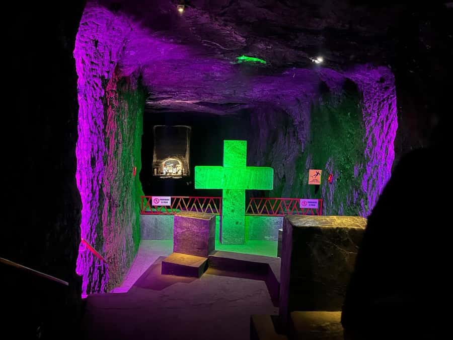 Bogota: Salt Cathedral of Zipaquira Private daily Trip - Salt cathedral architecture: why this place is more than a gimmick