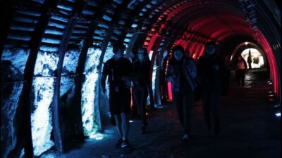 Bogotá: Salt Cathedral Private Tour with Entry Ticket Basic - Entering the Salt Cathedral: 180 meters down, art on salt walls