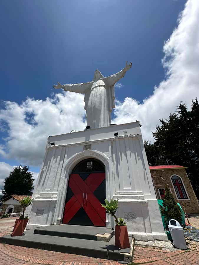 Bogotá: Visit Colombia's Highest Waterfalls & Guadalupe Hill - What to Pack (So You Don’t Spend the Day Regretting It)