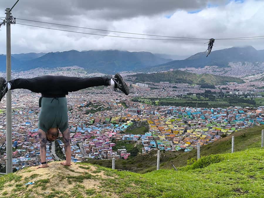 Bogotá´s Barrios: El Paraíso Favela Tour with Cable Car - First, the cable car: seeing Bogotá’s scale in minutes