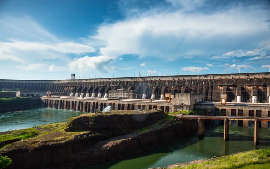 Brazilian Falls, Bird Park and Itaipu Dam - Itaipu Dam: power engineering you can actually understand