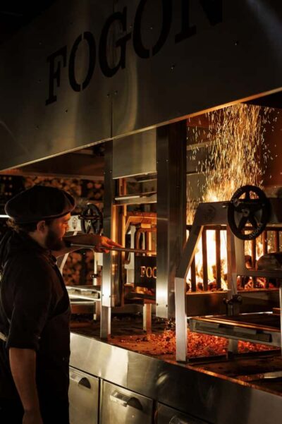 Buenos Aires: 9-Course Argentine Meat Tasting at Fogón Asado - The Grill-Center Room: Why the Seating Makes the Meal Better