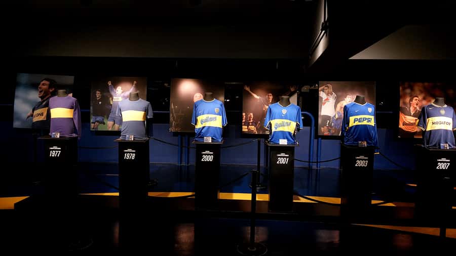 Buenos Aires: Boca Juniors and River Plate Football Tour - Souvenirs at Each Venue: Make It Worth the Photos
