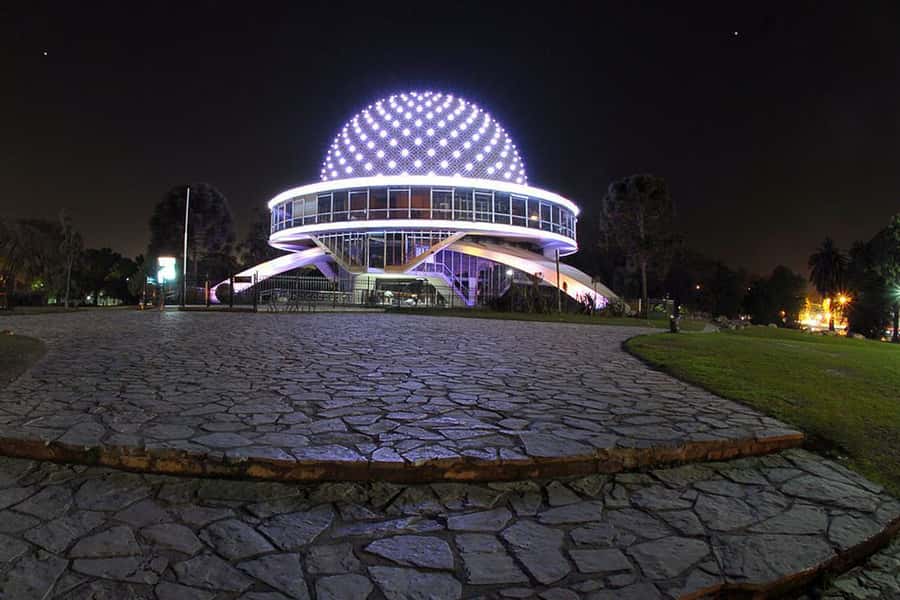 Buenos Aires by Night: Small Group City Tour - Plaza de Mayo under lights: Pink House, Obelisk, and the big “wow” factor