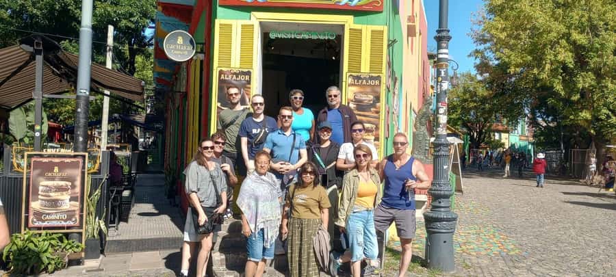 Buenos Aires: City Highlights Guided Tour with Transfer - Plaza de Mayo and Avenida de Mayo: Where the City’s Story Starts