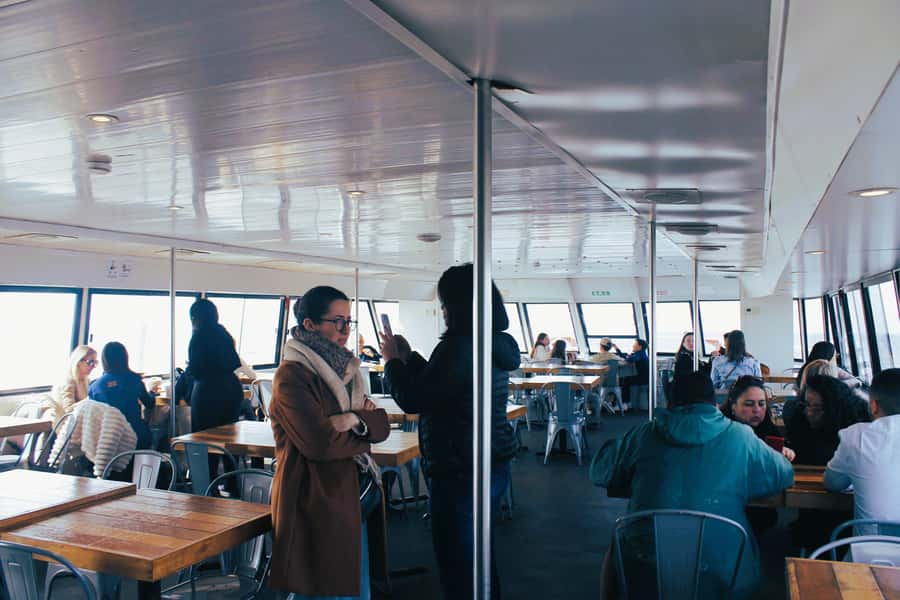 Buenos Aires: Navigation from Pto. Madero to La Boca - Rain, logistics, and the reality of the city schedule