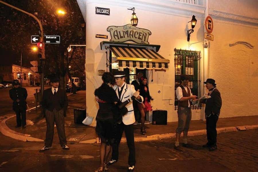 Buenos Aires: Tango Show "Viejo Almacén" & optional dinner - Pickup to Drop-Off: How the Evening Gets Easy