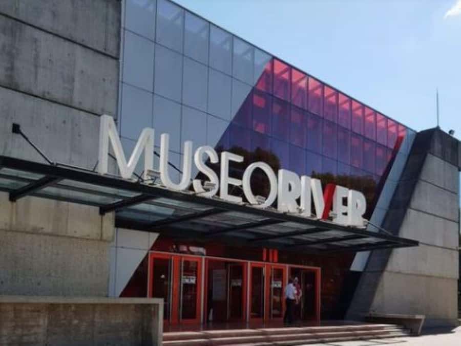 Buenos Aires: Tickets to River Plate Museum - The time tunnel: why it feels different from a normal exhibit