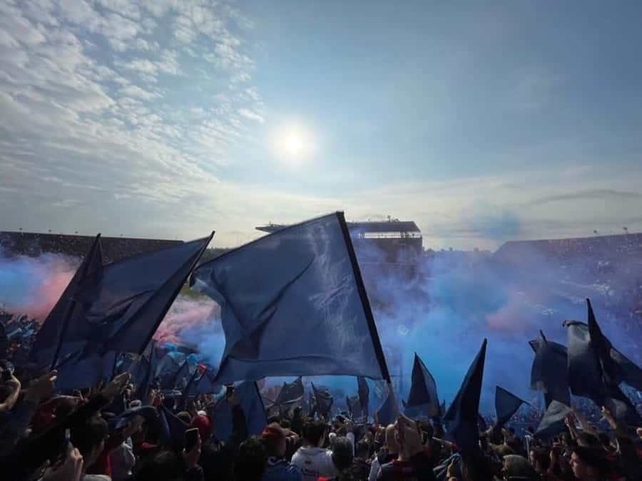 Buenos Aires: Tickets to Soccer Matches - National team or local clubs: how to choose your match