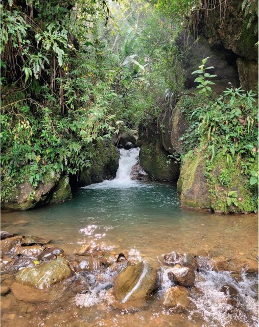 Cali: Cali River Waterfall and Great River Pools Tour - River-safety basics: what to bring and what to expect