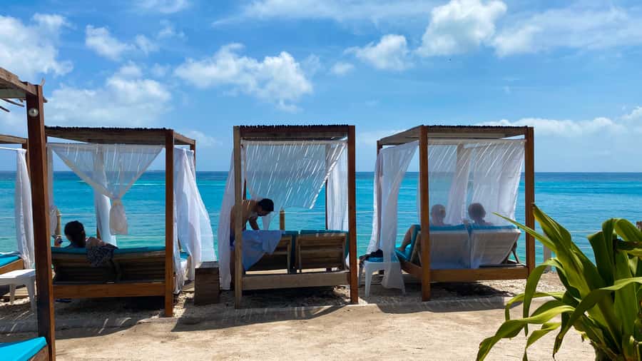 Cartagena: 5-Island Trip by Boat with Lunch and Snorkeling - Playa Tranquila Lunch: A Real Beach Club Reset