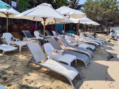 Cartagena: Barù Island Playa Blanca with Lunch - The coach ride and how long it really feels