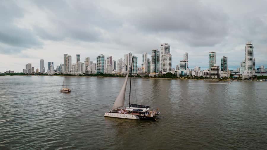 Cartagena de Indias: 2-Hour Sunset Cruise - Who should book this cruise (and who might not love it)