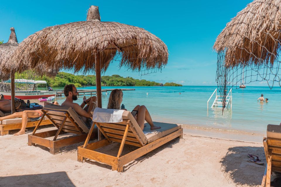 Cartagena: Islabela Islands Boat Trip with Lunch & Cocktail - Key things to know before you go