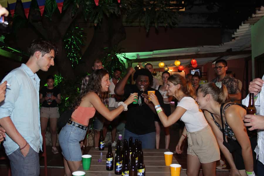 Cartagena: Pub Crawl with Dancing Lessons and Free Shots - Cartagena Nightlife, With Dancing Lessons and Free Shots