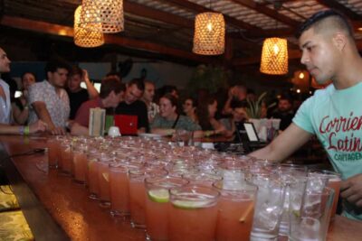 Cartagena: Pub Crawl with Dancing Lessons and Free Shots - Where You Start: Masaya vs Viajero (And Why That Matters)