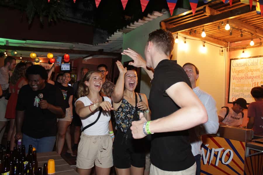 Cartagena: Pub Crawl with Dancing Lessons and Free Shots - Safety Staff and Staying Together in the Crowd
