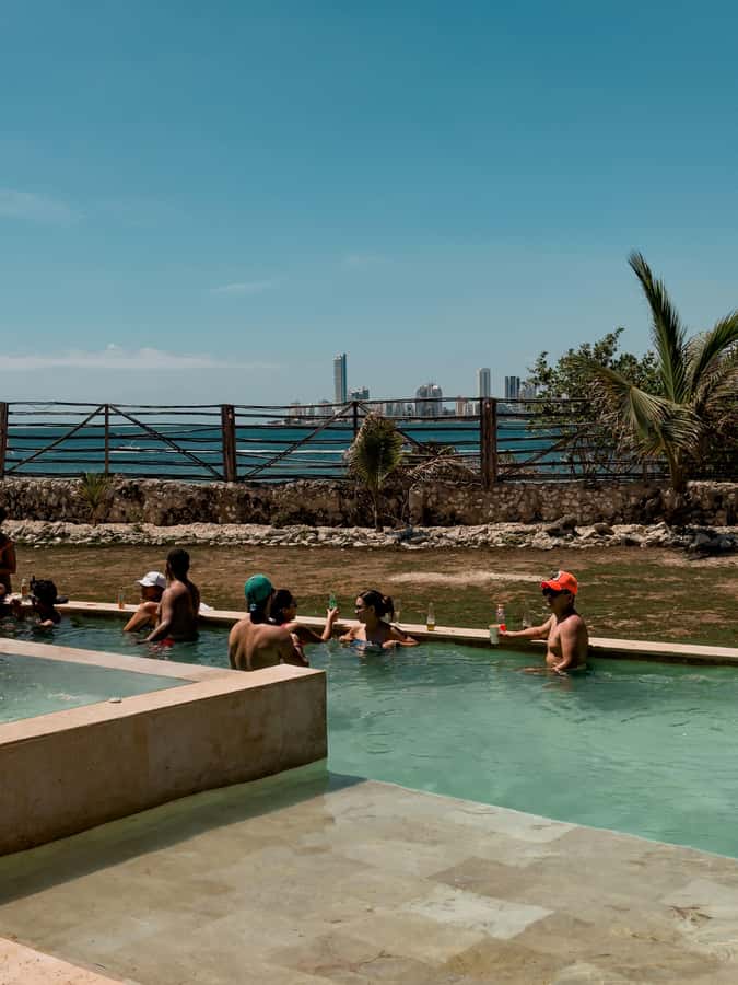 Cartagena: Rosario Islands Day Tour with Snorkel & Lunch - Small Annoyances to Plan For: Fast Pace, Vendors, and Choppy Water