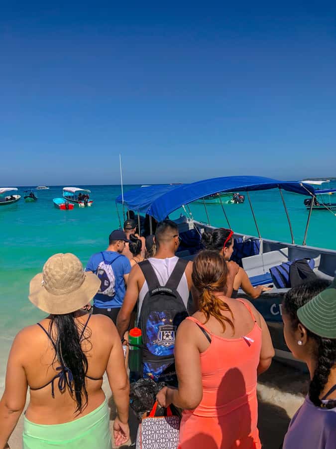 Cartagena: Rosario Islands, Playa Blanca, Baru - Who should book this Rosario Islands and Barú day trip (and who should skip it)