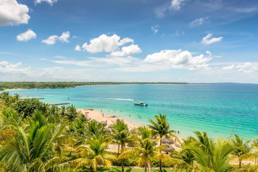 Cartagena: Snorkel, Mangroves and Playa Blanca Tour - Boat rides, crowd levels, and the small discomforts that add up