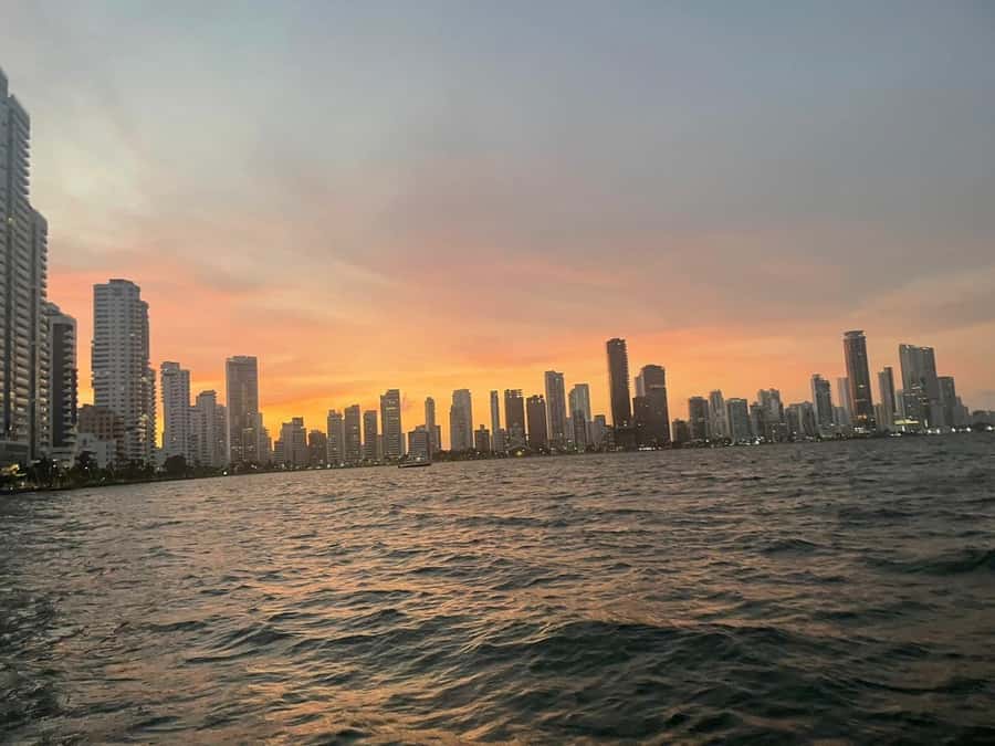 Cartagena: Sunset in boat in the bay with music and liquor - Bahía de Cartagena de Indias Sunset Stop: Photos, Sights, and the Best Part
