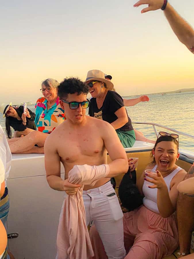 Cartagena: Sunset in boat in the bay with music and liquor - Who This Tour Fits Best (And Who Should Skip)