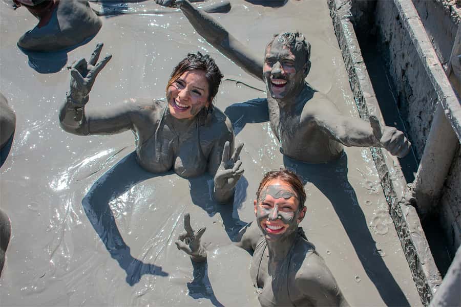 Cartagena: Totumo Mud Volcano Experience - Group experience: why your guide name can matter here